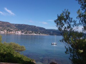 Walking coast at Le Lavendou
